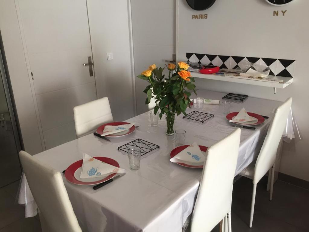 Superbe 3P 2Chambres, 2Terrasses Cannes Centre-Ville, 4 Min A Pied De La Croisette Sas-Meredith Loc Exterior foto